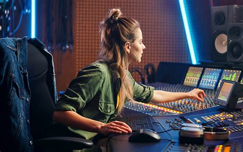 how to find a producer for your music what you should know about working with producers